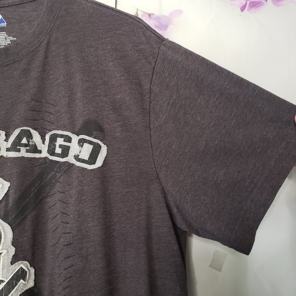 *SOLD* Majestic Graphic White Sox Applique Tee - Picture 4 of 6